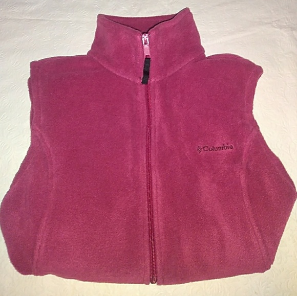 NWOT Columbia Cozy Warm  Fuchsia Fleece Vest Never Worn! - Picture 8 of 8